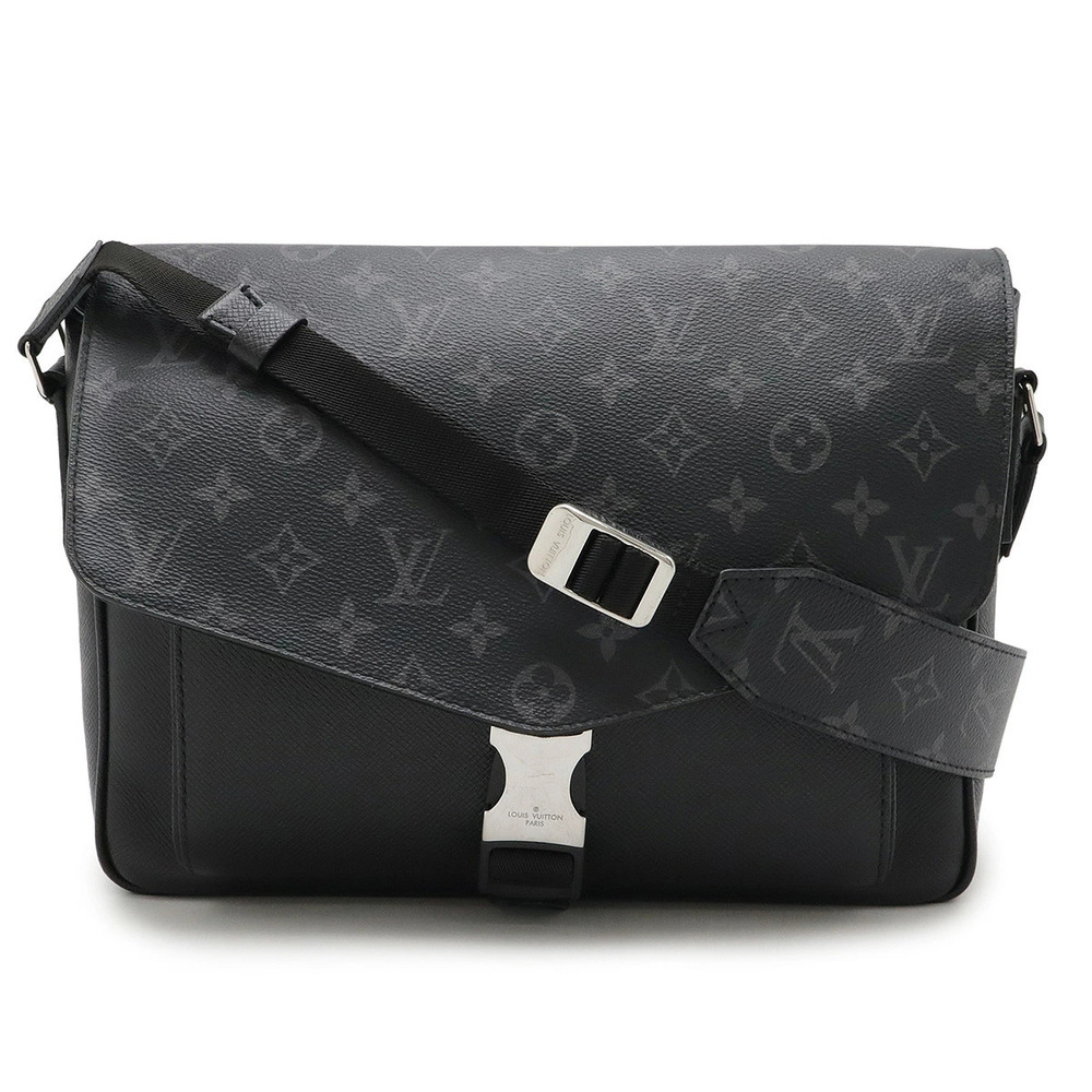 LOUIS VUITTON Taigarama Eclipse Black Flap Messenger Shoulder Bag Crossbody